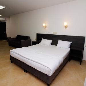Accomodation facility Lyudi Apartments