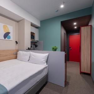 Hotel izzzi 3* on Bankovskiy