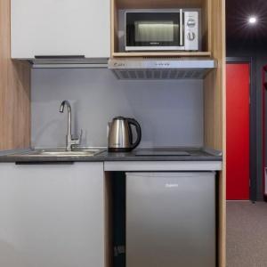 Hotel izzzi 3* on Bankovskiy