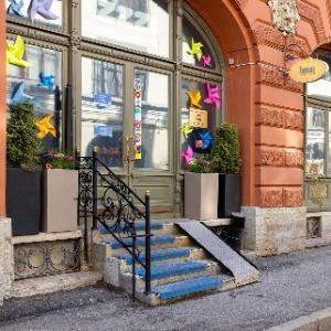 Hotel izzzi 3* on Bankovskiy