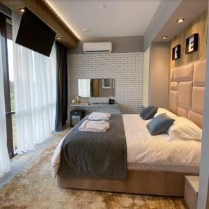 Loft Hotel & Spa