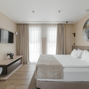 Hotel Dobrograd building Grand
