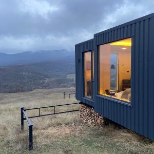 Accomodation facility Shepot Trav