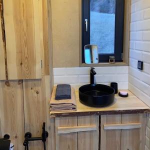 Accomodation facility Shepot Trav