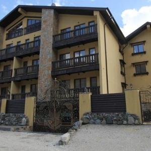 Hotel Alpine Tale
