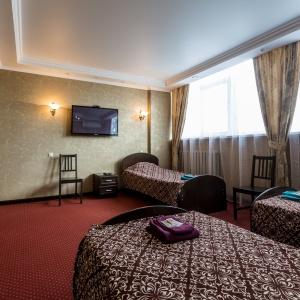 Express Hotel and Hostel