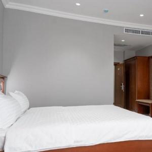 Hotel Mir Luxe Plaza