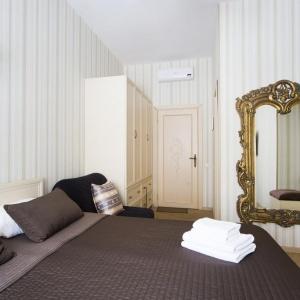Avenue 22 Hotel