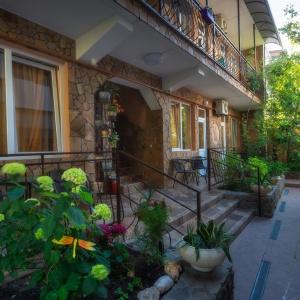 Accomodation facility Ryzhy Kot Guest House