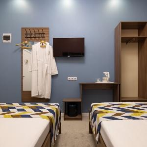 Double L Hotel