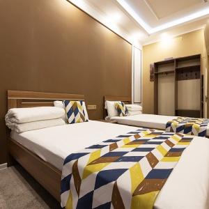 Double L Hotel