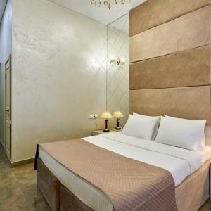 Hotel Versale