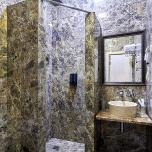 Hotel Versale