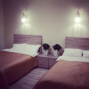 XL Hotel