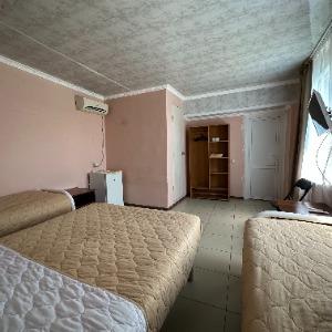 Accomodation facility Come Inn on Klenovaya