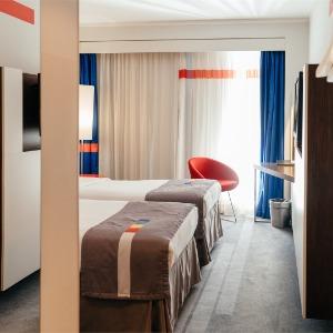 Cosmos Omsk Hotel