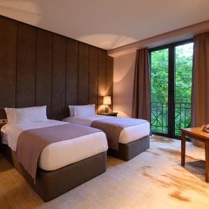 Hotel Aurora Resort