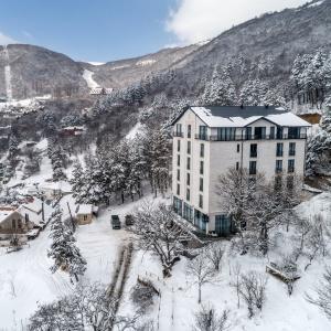 Hotel Aurora Resort