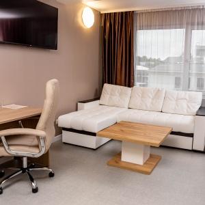 Hotel Discovery