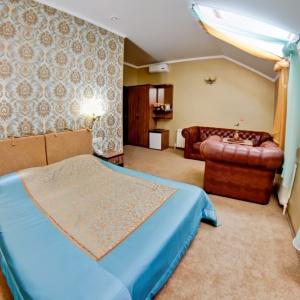 Hotel Zvezda