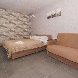D-Hotel