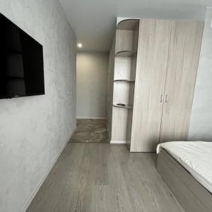Accomodation facility Apartments on Vlasikhinskaya 65 A