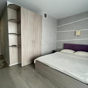 Accomodation facility Apartments on Vlasikhinskaya 65 A