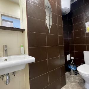 Accomodation facility Apartments on Vlasikhinskaya 65 A