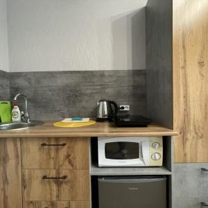Accomodation facility Apartments on Vlasikhinskaya 65 A