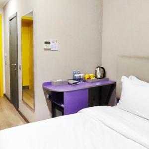 City Hotel
