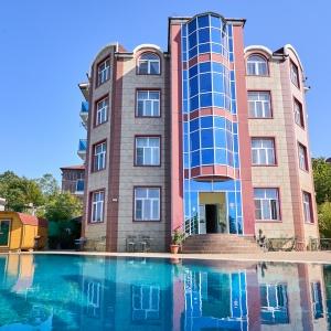 Иное жильё Эдельвейс на Троицкой
