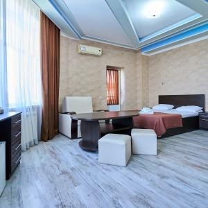 Иное жильё Эдельвейс на Троицкой