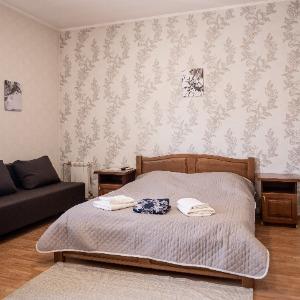 Hotel Lucky House
