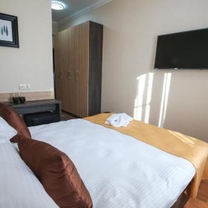 Hotel Infinity Plaza Block 2