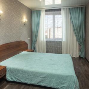 Hotel Izumrud