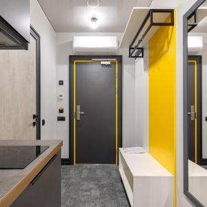Hotel Izzzi Up 4 Community L&C
