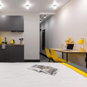 Hotel Izzzi Up 4 Community L&C