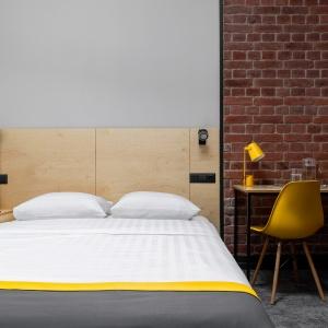 Hotel Izzzi Up 4 Community L&C