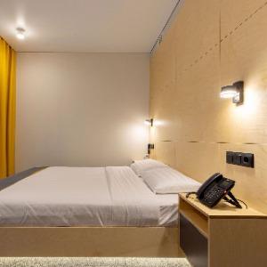 Hotel Izzzi Up 4 Community L&C