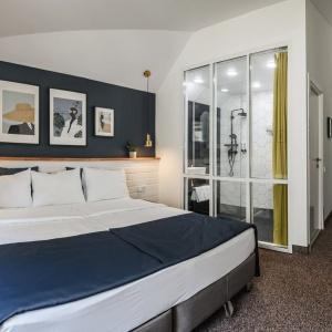 Hotel History