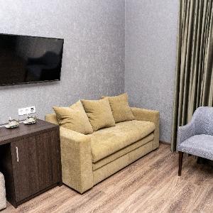 Hotel Crocus