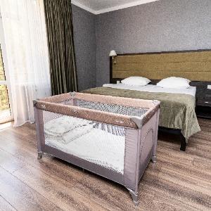 Hotel Crocus