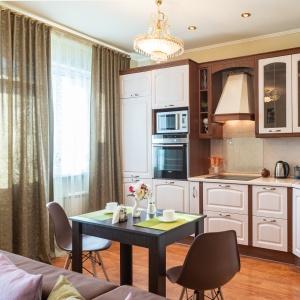 Accomodation facility 5 Stars Studio Apartment on Omskaya street 25