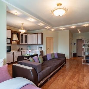 Accomodation facility 5 Stars Studio Apartment on Omskaya street 25