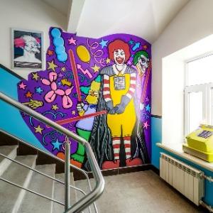 Hotel Friends on Vosstaniya