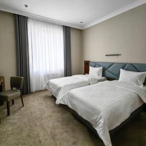 Hotel Reikartz Qarshi