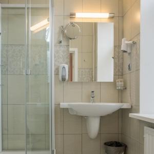 Hotel Rivoli (f. SPBVERGAZ)