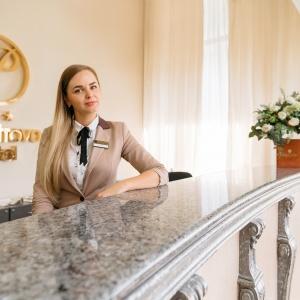 Hotel Polustrovo
