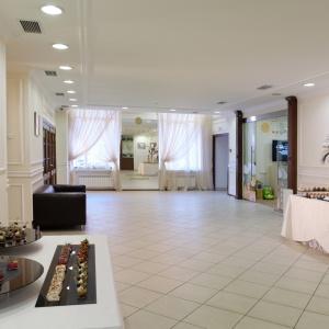 Hotel Polustrovo