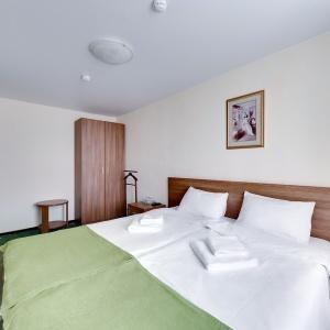 Hotel Polustrovo